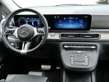 Mercedes-Benz V 220 d AVANTGARDE Lang Navi Distronic Burmester