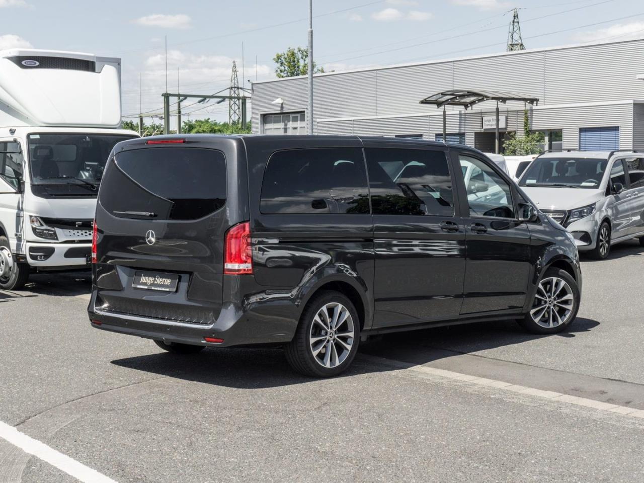 Mercedes-Benz V 220 d EDITION Lang Night Standhzg Distronic