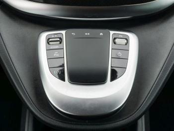 Mercedes-Benz V 220 d EDITION Lang Night Navi Kamera Totwinkel