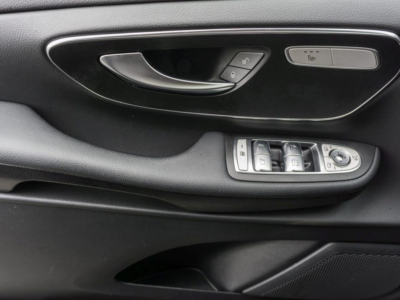 Mercedes-Benz V 220 d EDITION Lang Night Navi Kamera Totwinkel