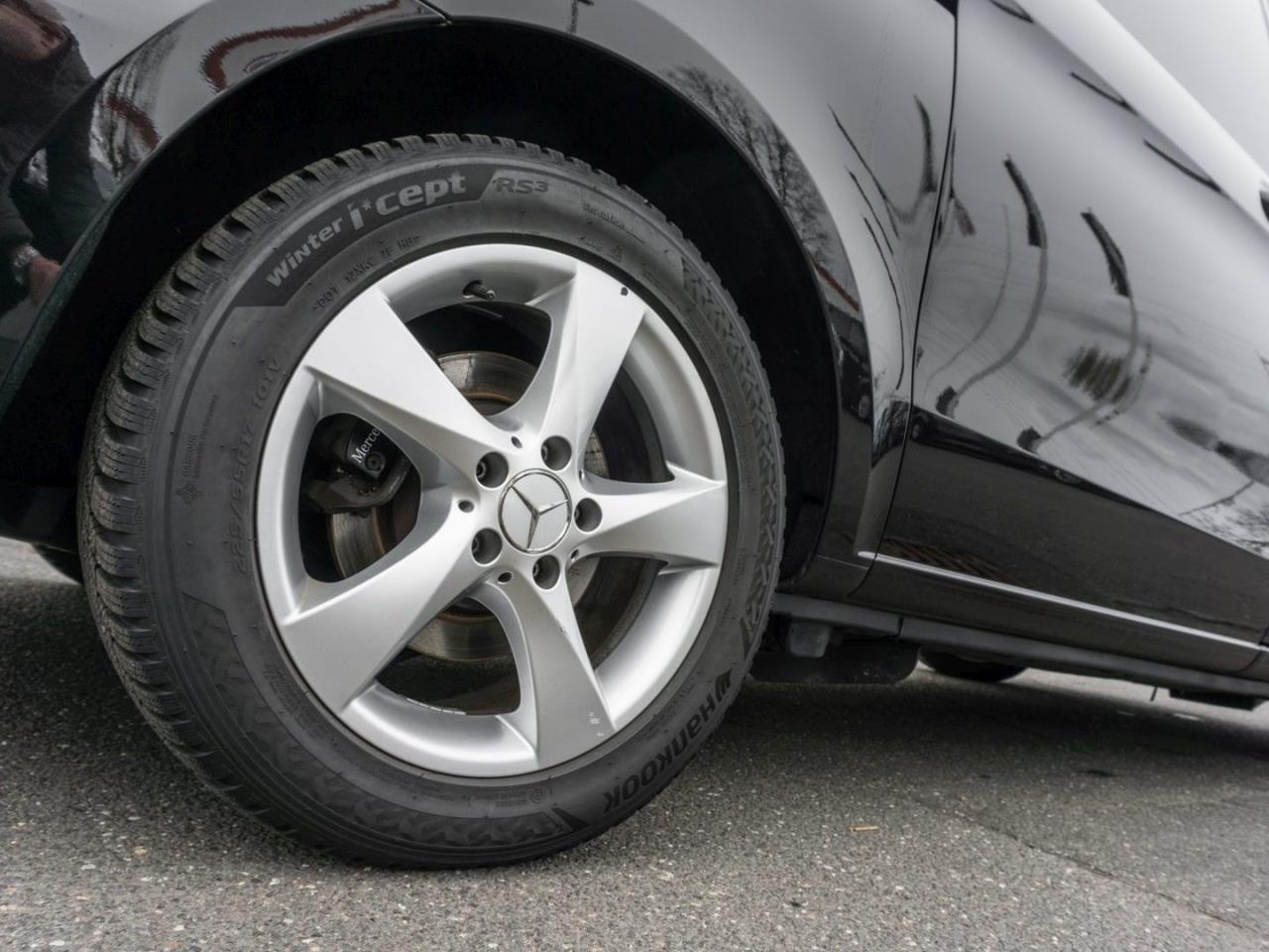 Mercedes-Benz V 220 d EDITION Lang Night Navi Kamera Totwinkel