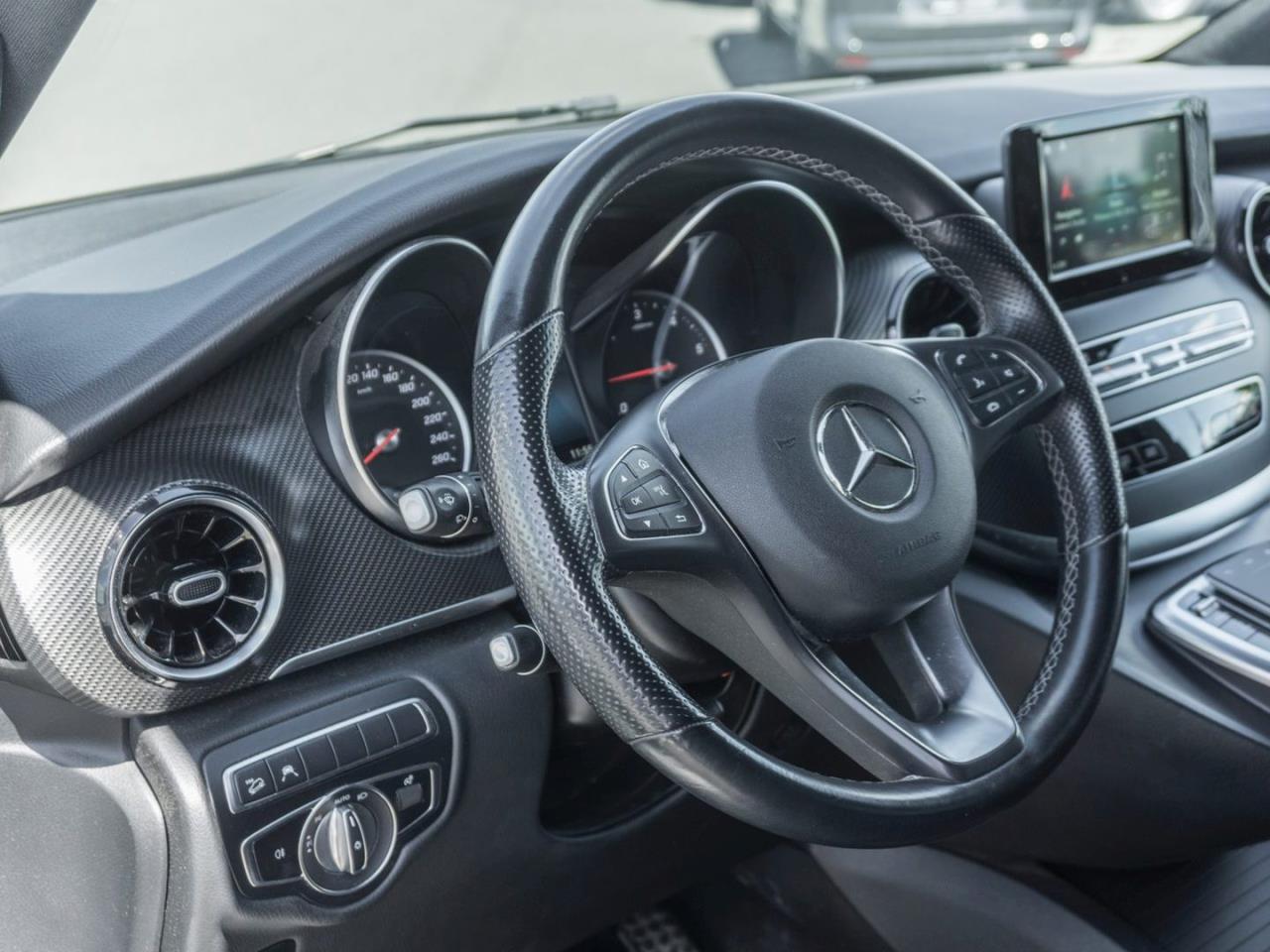Mercedes-Benz V 250 d 4M Edition lang AMG Night Kamera Easy-P