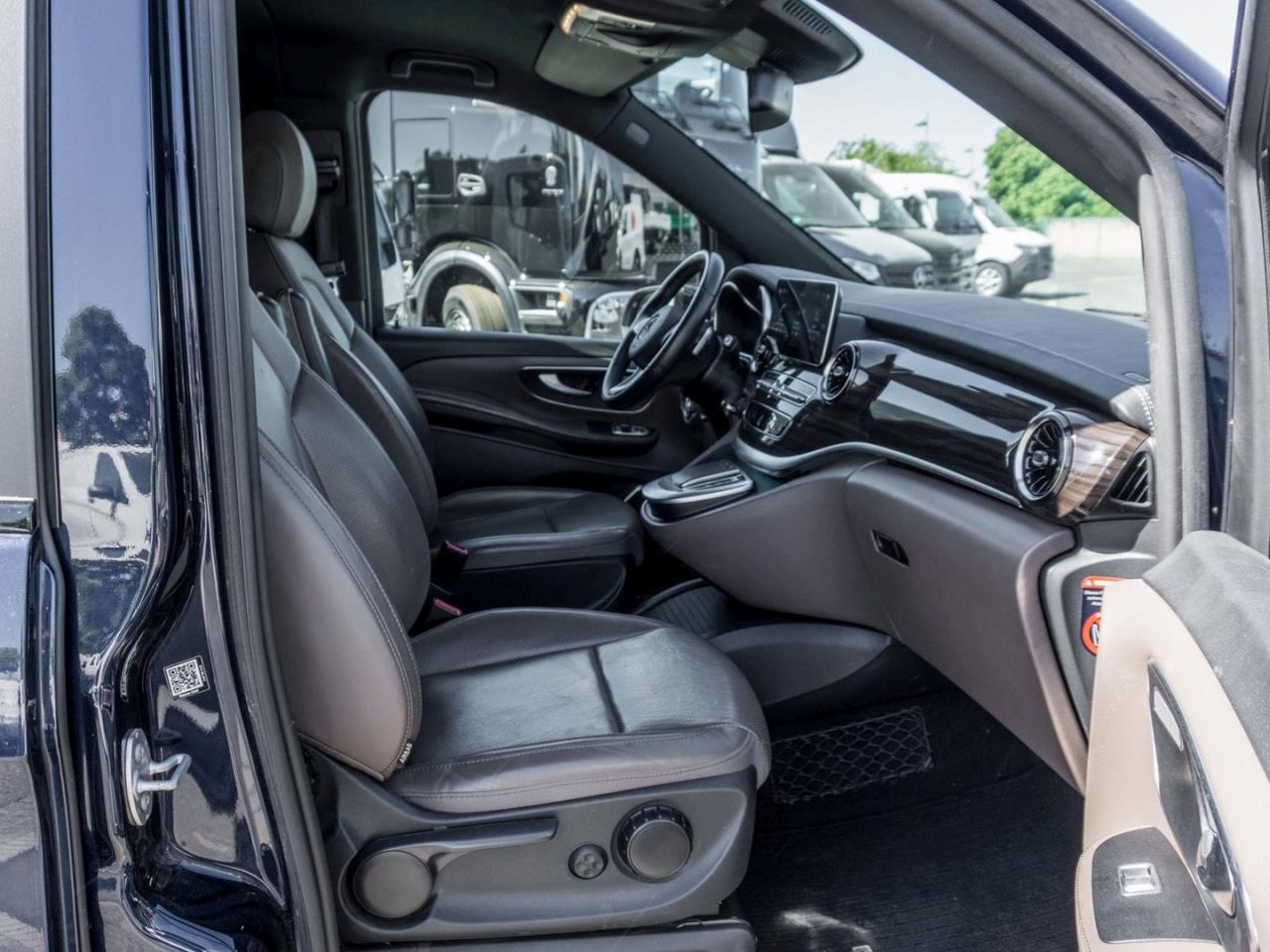 Mercedes-Benz V 250 d Avantgarde Edition Lang  AMG Standheizung