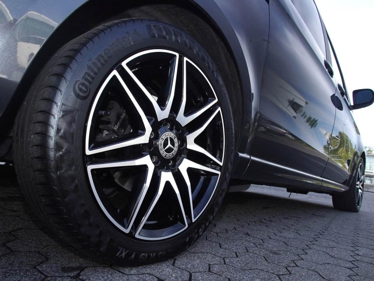 Mercedes-Benz V 250 d Edition lang AMG MBUX-Navi EasyPack AHK