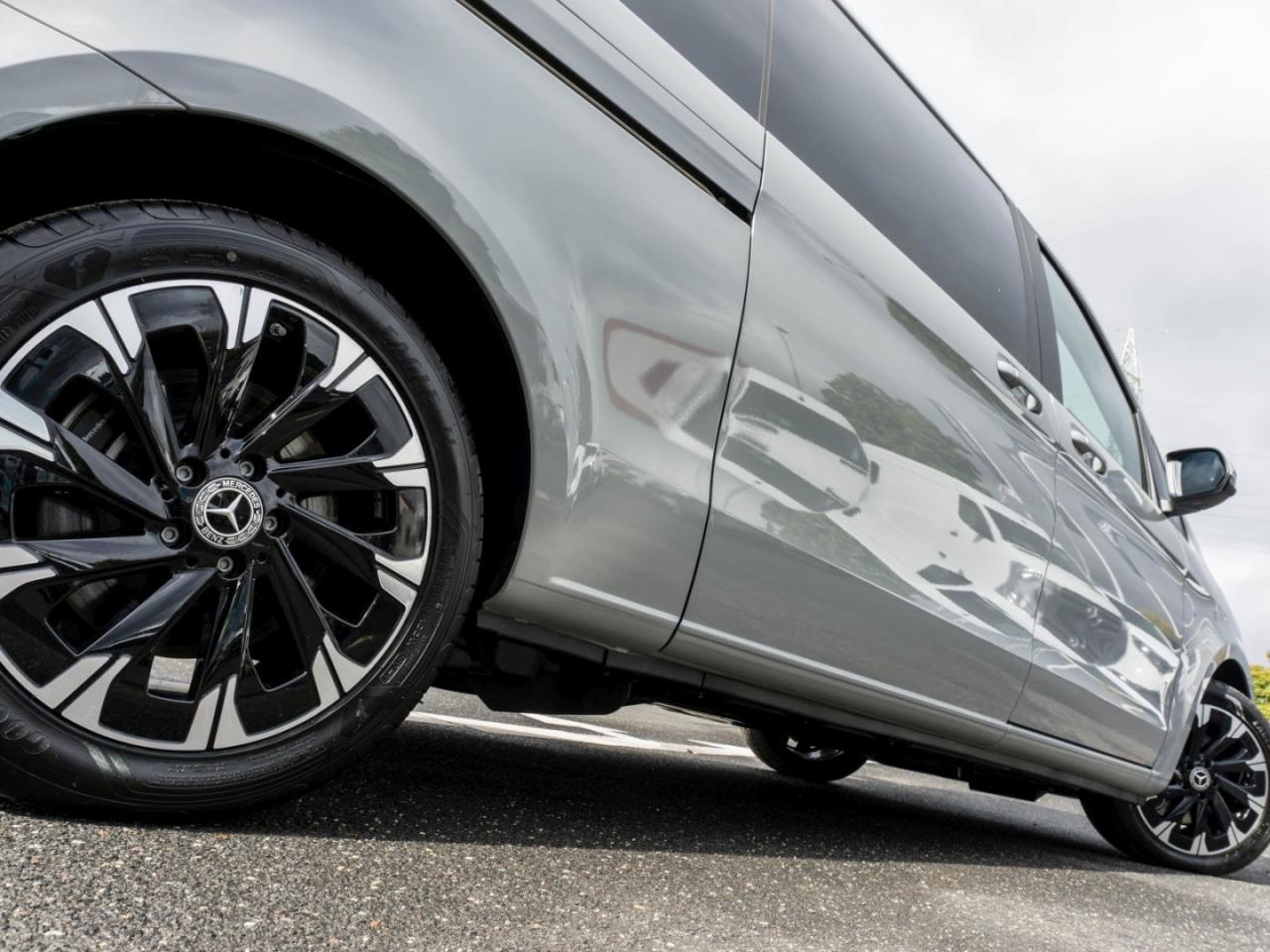 Mercedes-Benz V 250 d STYLE Extralang MBUX Distronic 360° AHK