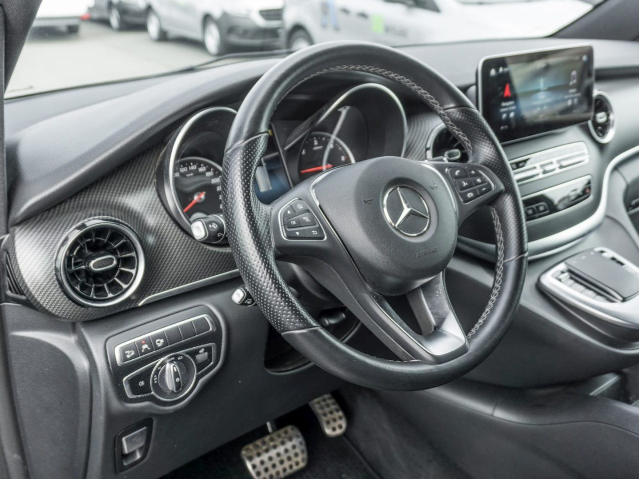 Mercedes-Benz V 300 d 4M Avantgarde EDITION Lang Distronic AHK