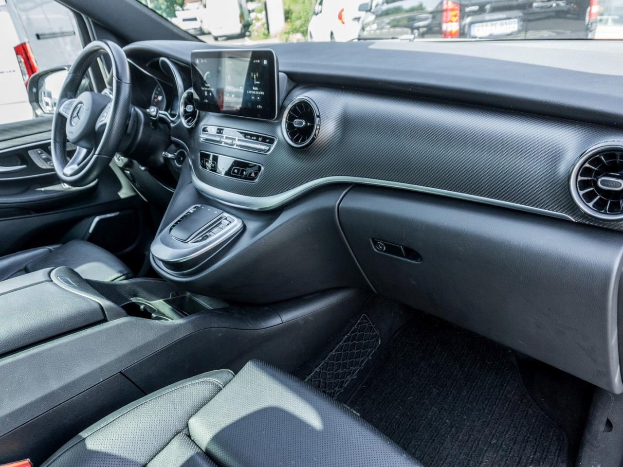 Mercedes-Benz V 300 d 4M Avantgarde Edition Lang Night Panorama