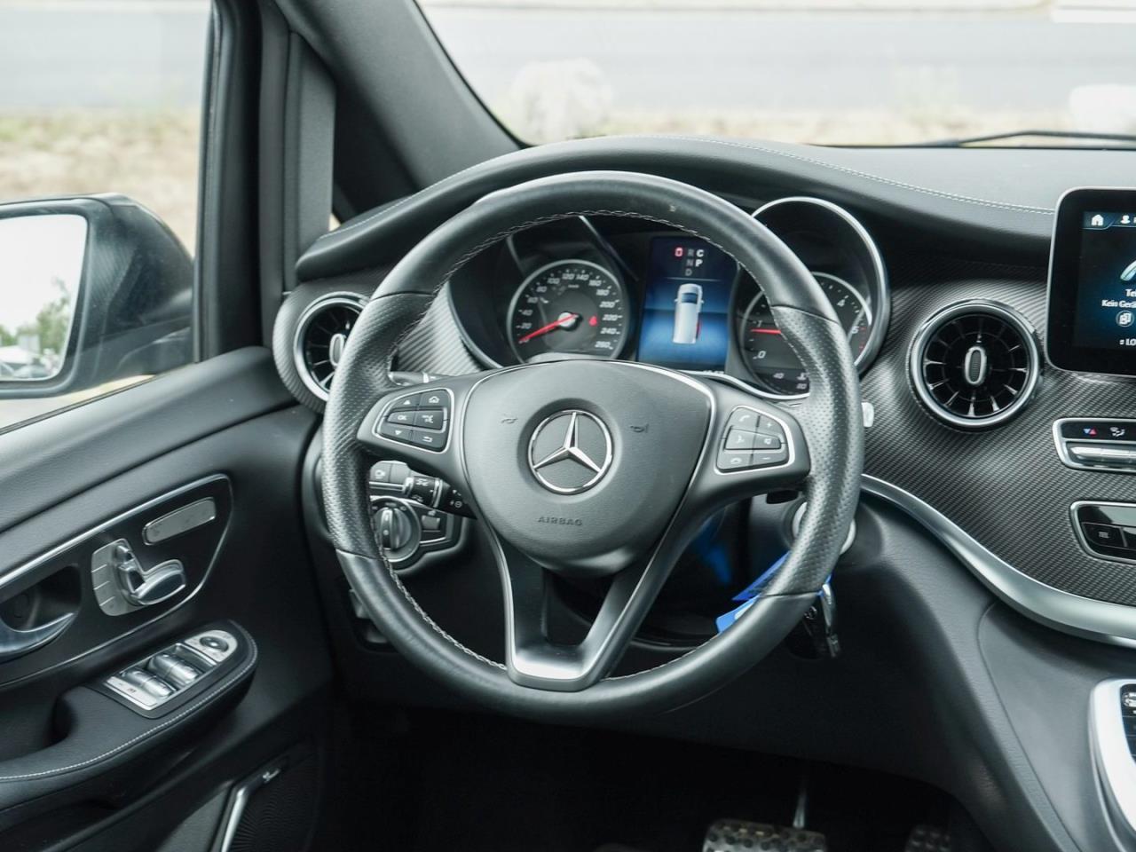 Mercedes-Benz V 300 d 4M Avantgarde Edition lang Night AHK