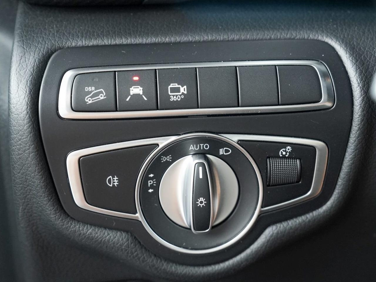Mercedes-Benz V 300 d 4M Avantgarde Edition lang AMG AHK 360?