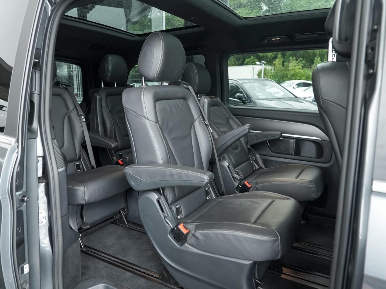 Mercedes-Benz V 300 d 4M Avantgarde Edition lang AMG AHK 360?