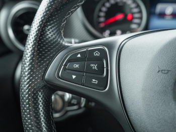Mercedes-Benz V 300 d 4M Avantgarde Edition lang AMG AHK 360?
