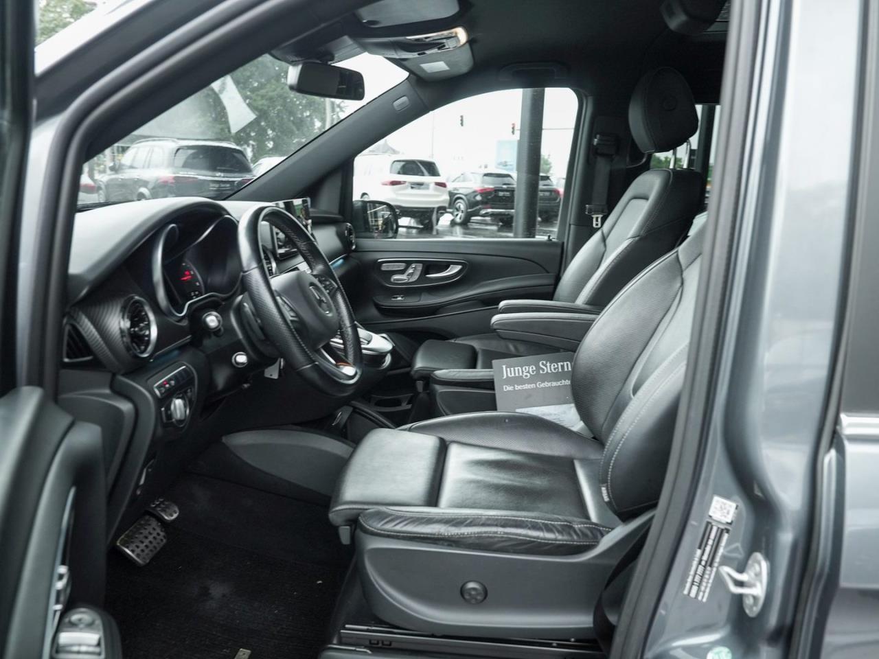 Mercedes-Benz V 300 d 4M Avantgarde Edition lang AMG AHK 360?