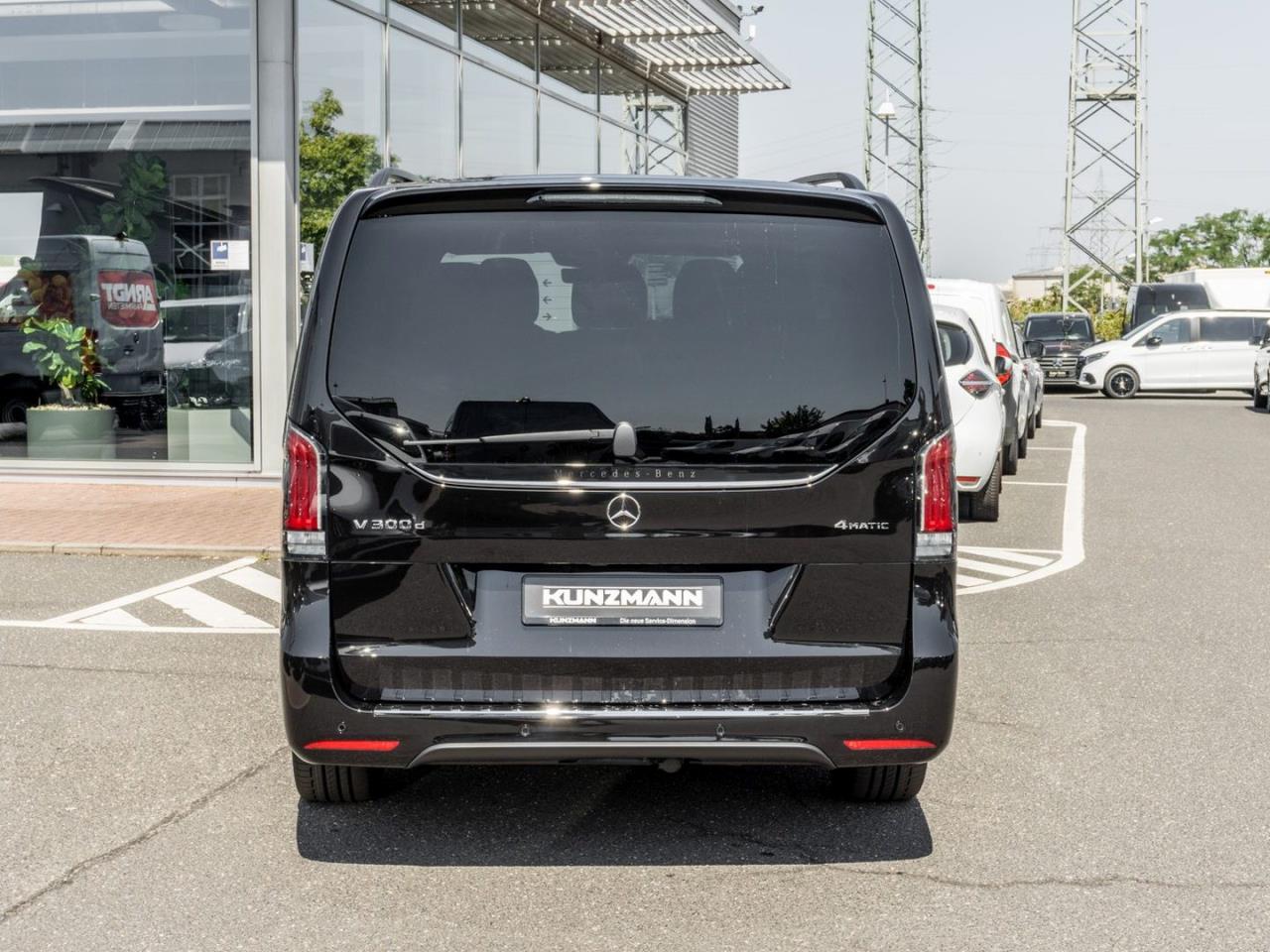 Mercedes-Benz V 300 d 4M Avantgarde Extralang AMG Night 360° AHK