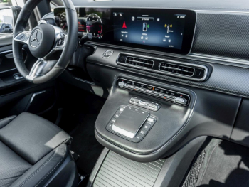 Mercedes-Benz V 300 d 4M AVANTGARDE Lang AMG Night Panorama