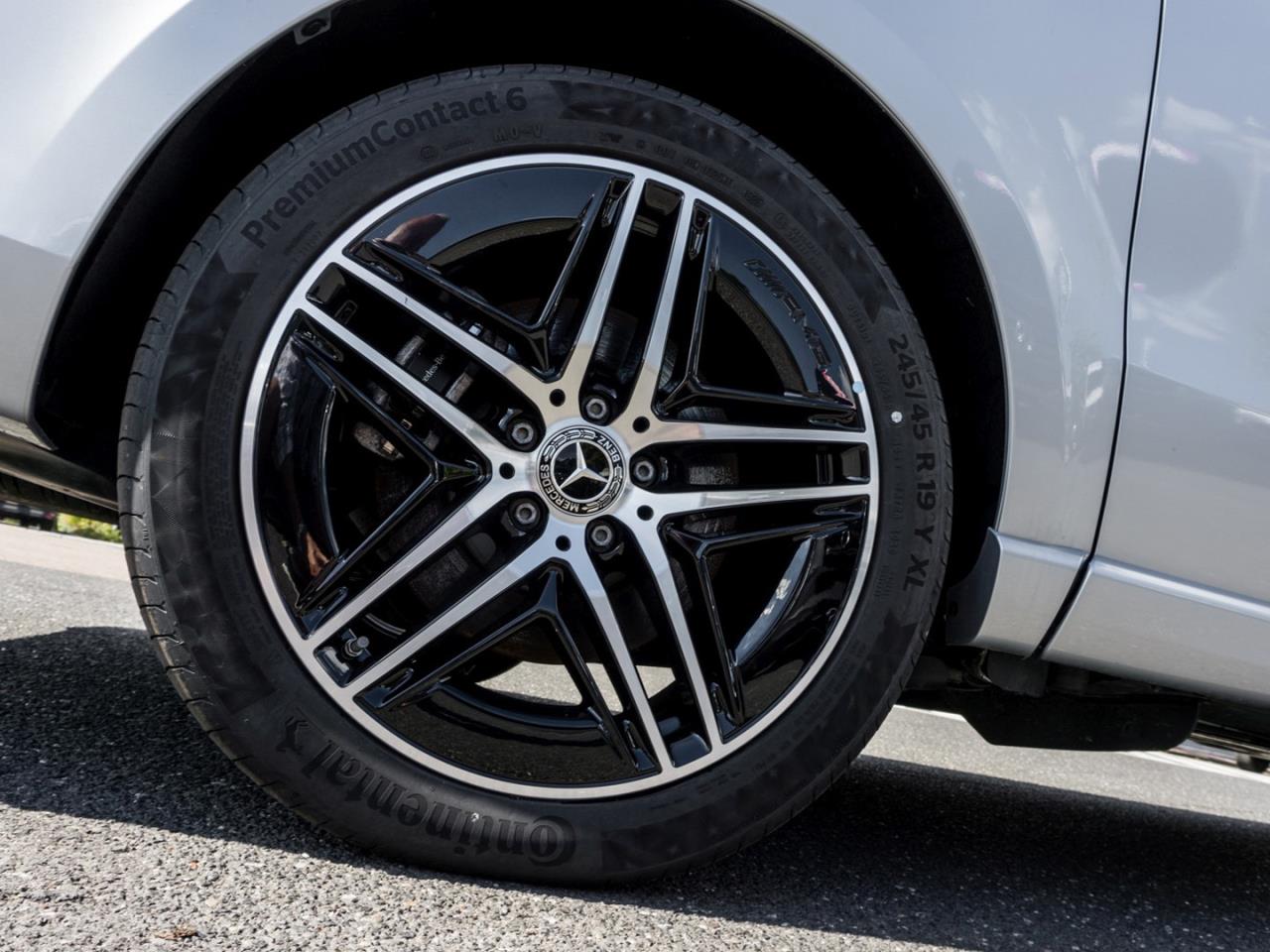 Mercedes-Benz V 300 d 4M AVANTGARDE Lang AMG Night Panorama