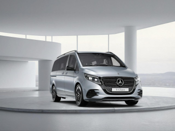 Mercedes-Benz V 300 d 4M AVANTGARDE Lang AMG Night Panorama