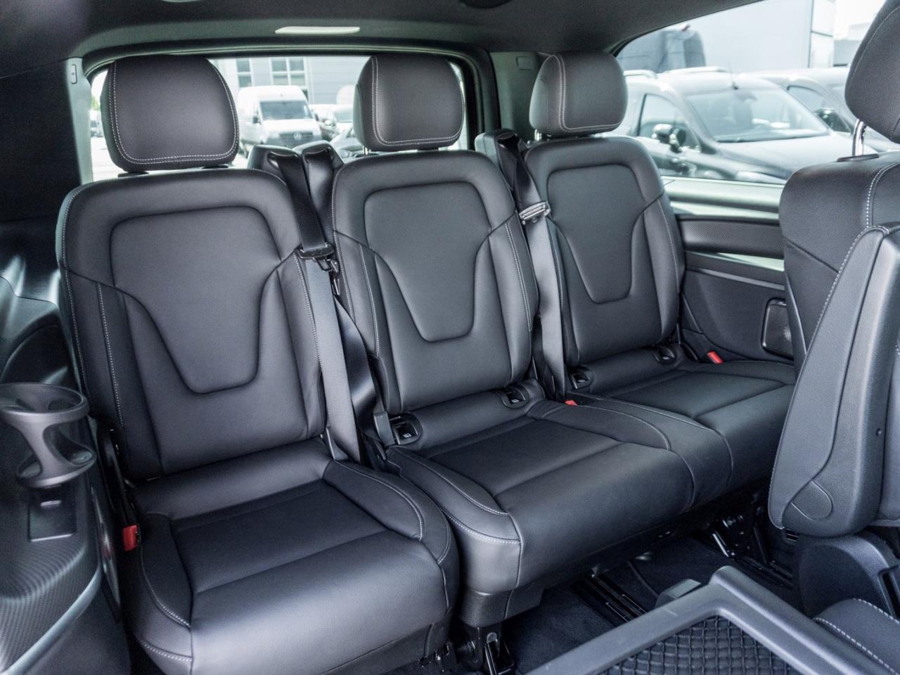 Mercedes-Benz V 300 d 4M Avantgarde lang AMG Airmatic AHK 360°
