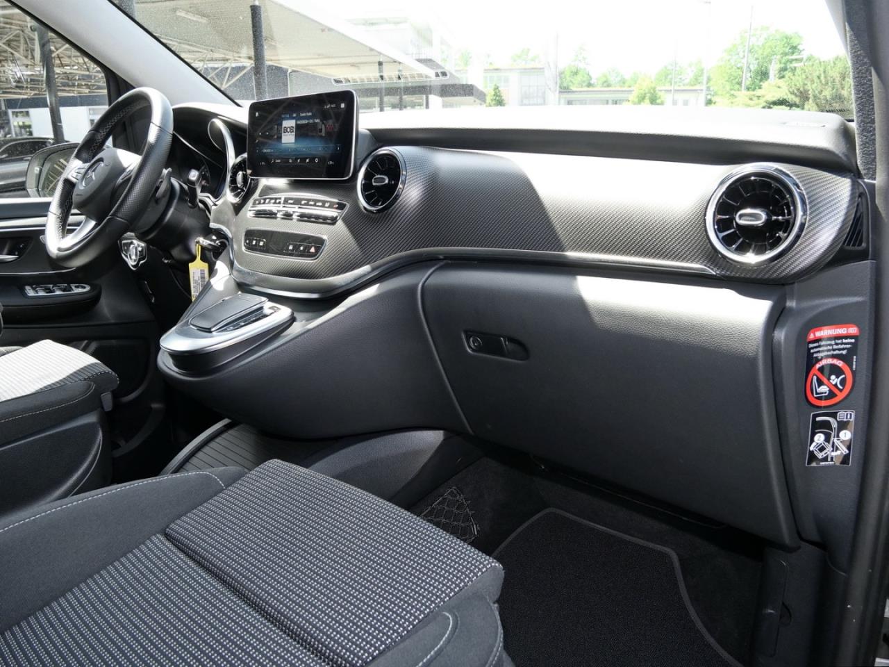Mercedes-Benz V 300 d 4M EDITION Lang AMG Night Airmatic Navi+