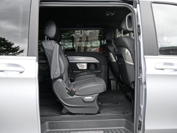Mercedes-Benz V 300 d 4M EXCLUSIVE Lang 360° AHK NP 111.661 €