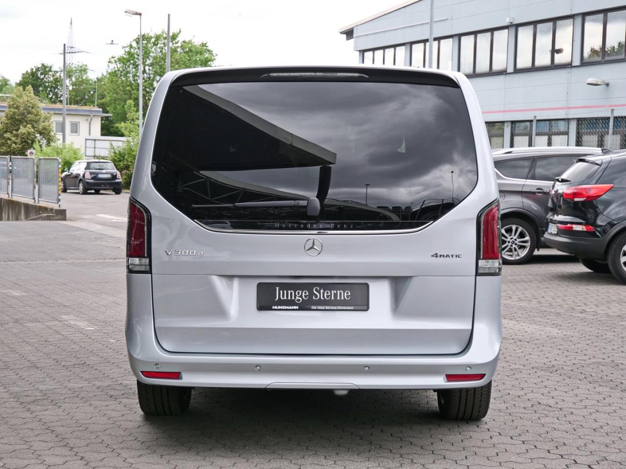 Mercedes-Benz V 300 d 4M EXCLUSIVE Lang 360° AHK NP 111.661 €