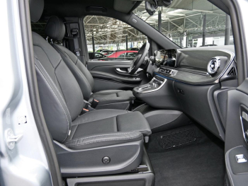 Mercedes-Benz V 300 d 4M EXCLUSIVE Lang 360° AHK NP 111.661 €