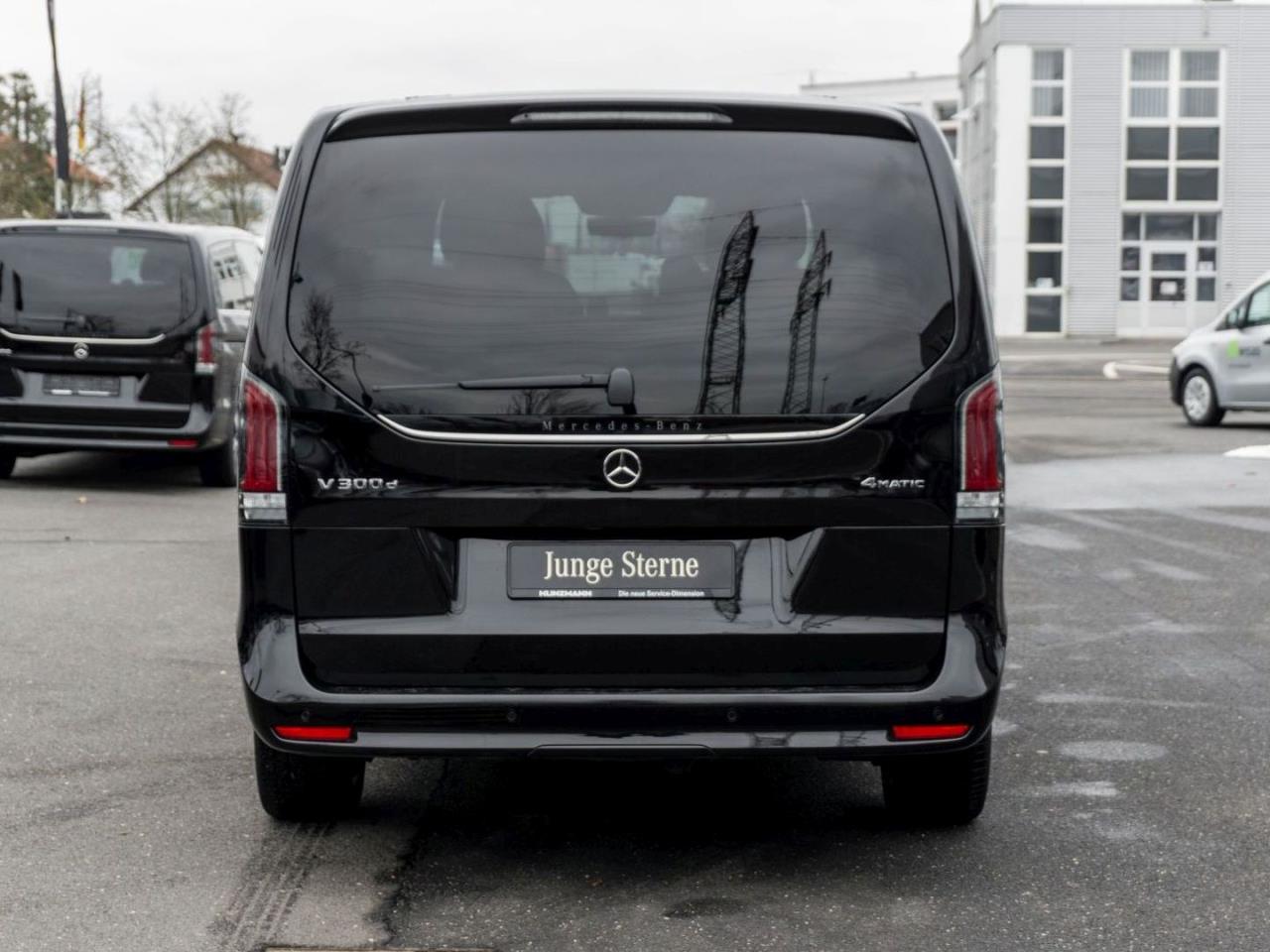 Mercedes-Benz V 300 d 4M EXCLUSIVE Lang Standhzg Distronic AHK