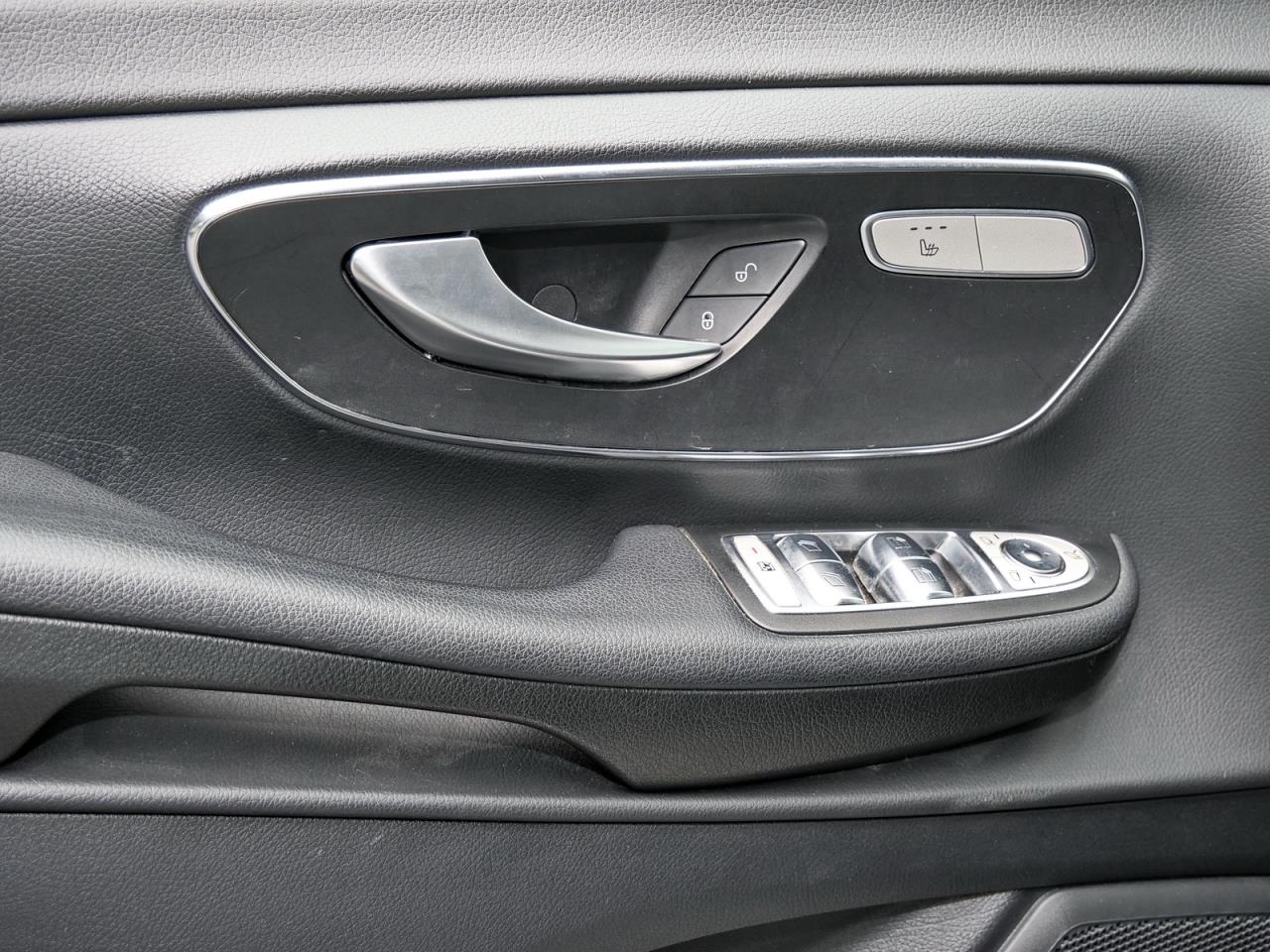 Mercedes-Benz V 300 d 4M Marco Polo HORIZON EDITION AMG Night