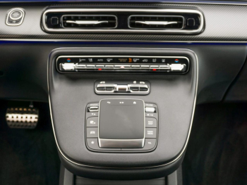 Mercedes-Benz V 300 d 4MATIC AVANTGARDE Extralang AMG Distronic