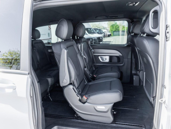 Mercedes-Benz V 300 d 4MATIC AVANTGARDE Lang Night Distronic