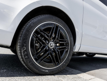 Mercedes-Benz V 300 d 4MATIC AVANTGARDE Lang Night Distronic