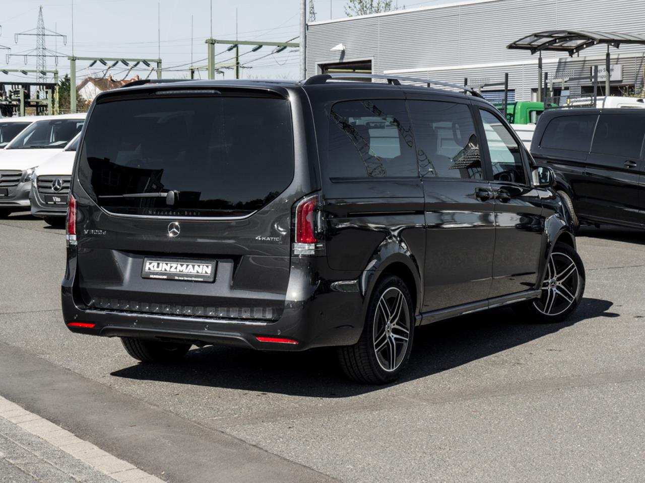 Mercedes-Benz V 300 d 4MATIC EXCLUSIVE Lang AMG Night Burmester