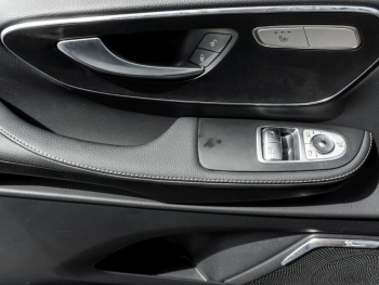 Mercedes-Benz V 300 d AVANTGARDE Extralang Navi Distronic AHK