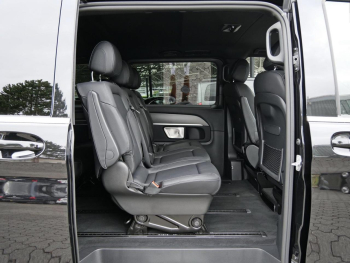 Mercedes-Benz V 300 d AVANTGARDE Extralang AMG Distronic 360°