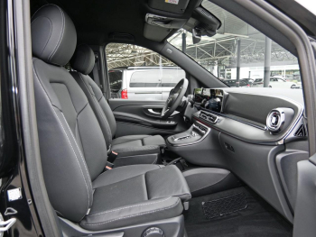 Mercedes-Benz V 300 d AVANTGARDE Extralang AMG Distronic 360°