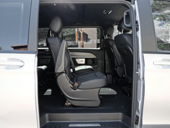 Mercedes-Benz V 300 d AVANTGARDE Lang AMG Night AHK Airmatic