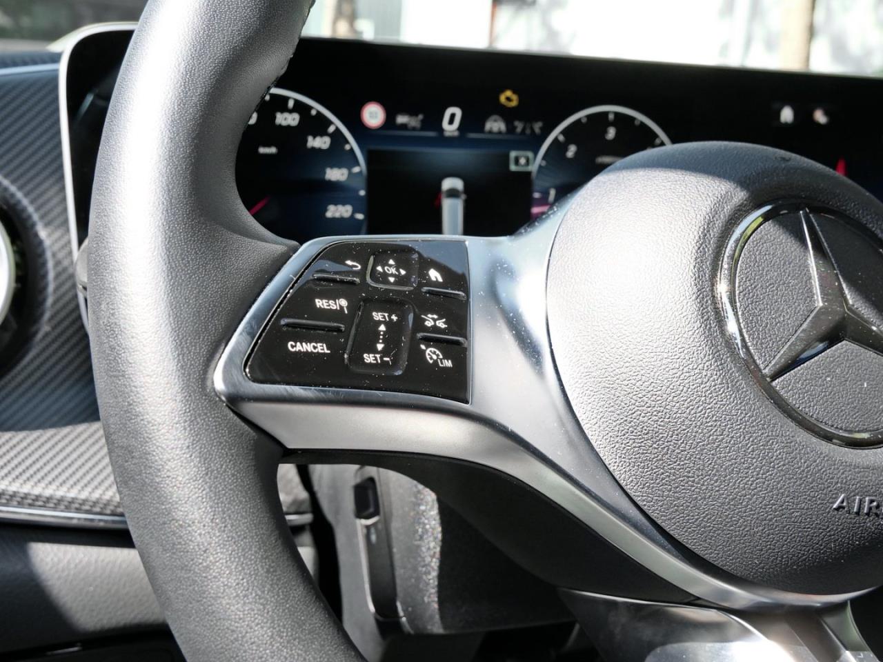 Mercedes-Benz V 300 d AVANTGARDE Lang AMG Night AHK Airmatic