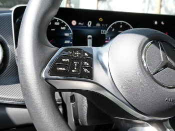 Mercedes-Benz V 300 d AVANTGARDE Lang AMG Night AHK Airmatic