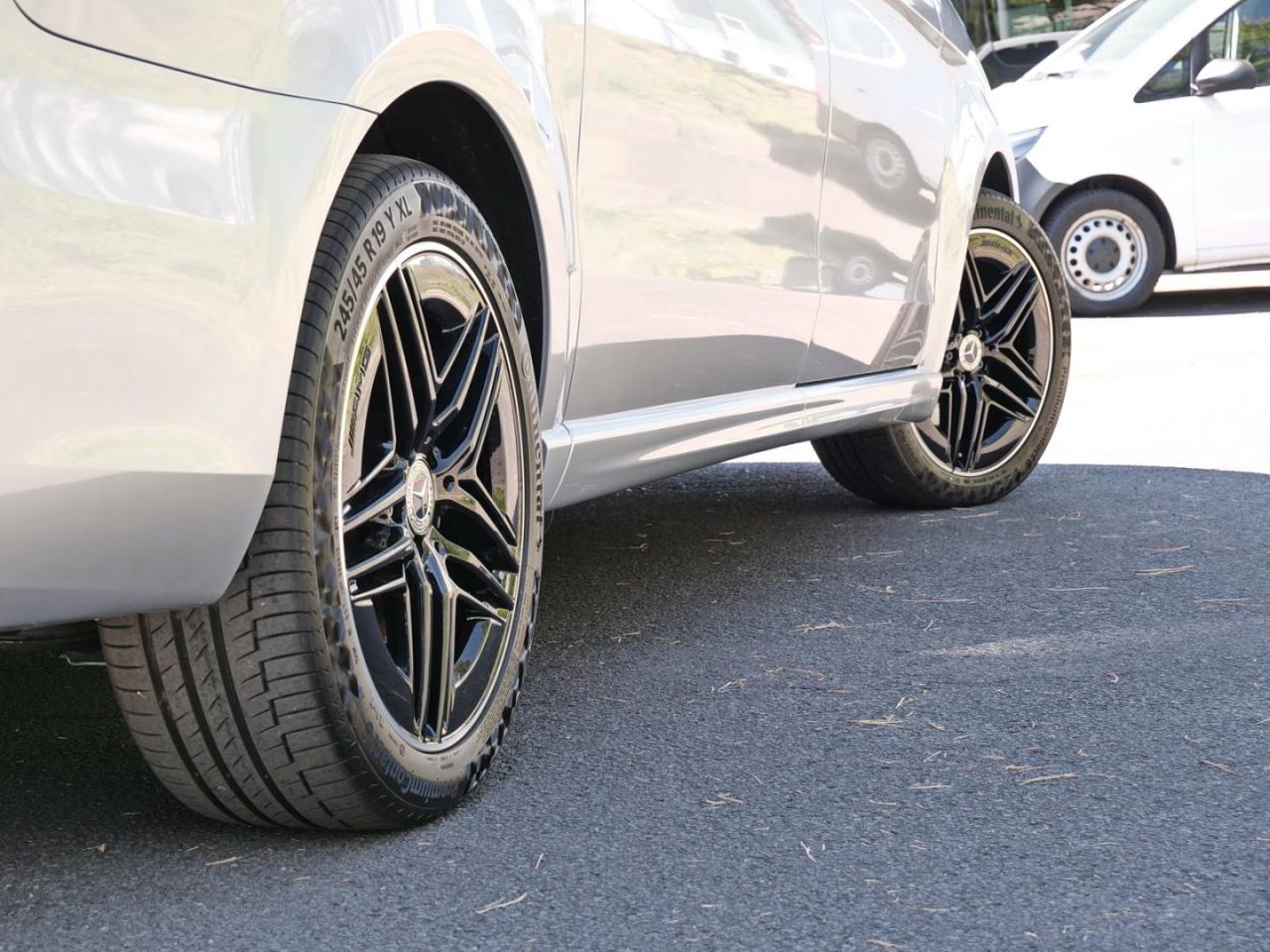 Mercedes-Benz V 300 d AVANTGARDE Lang AMG Night AHK Airmatic