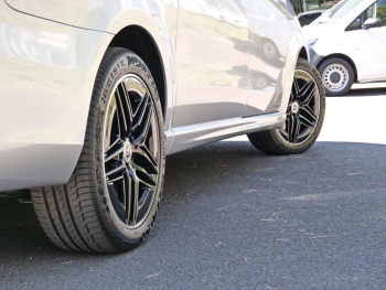 Mercedes-Benz V 300 d AVANTGARDE Lang AMG Night AHK Airmatic