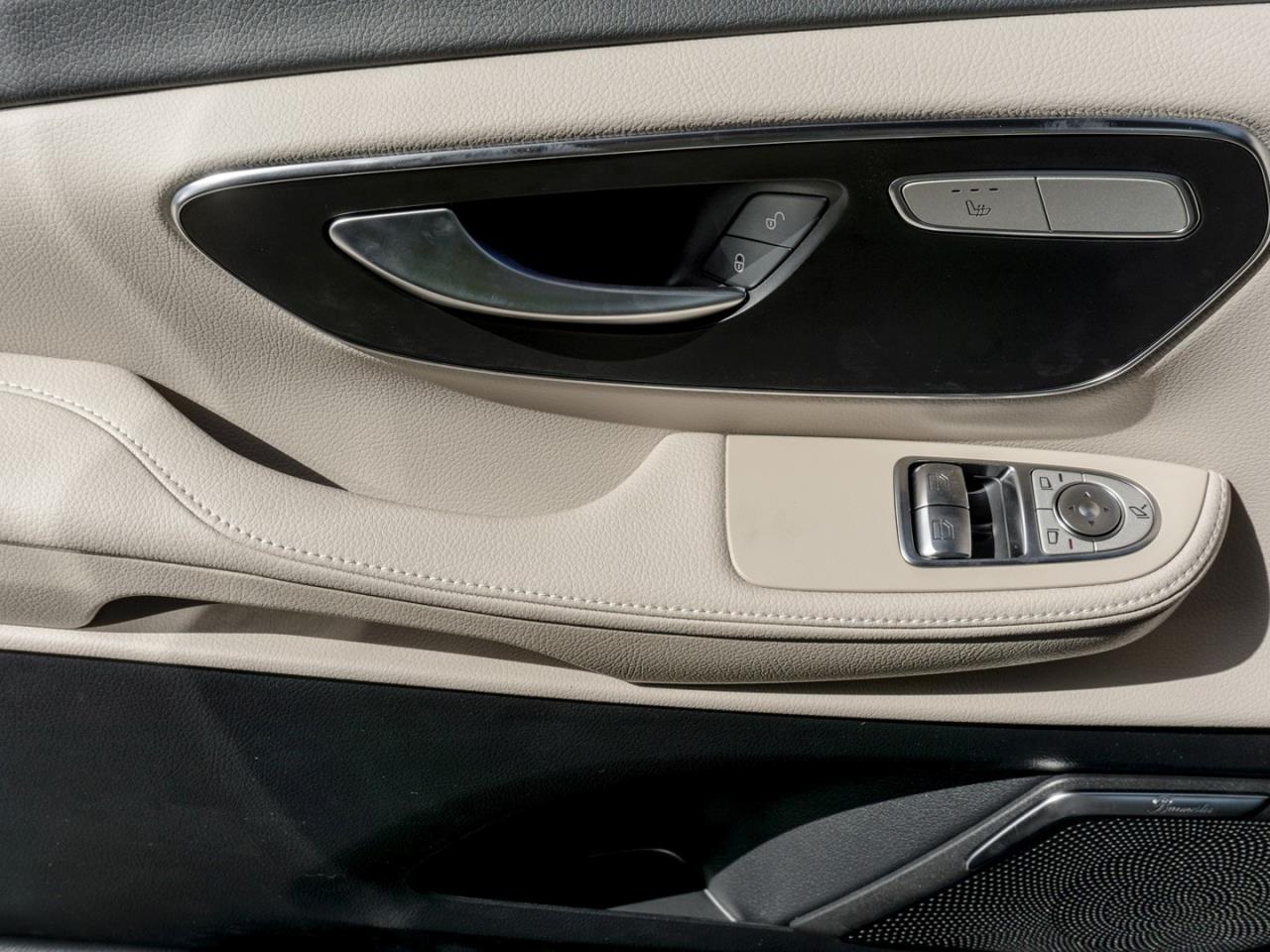 Mercedes-Benz V 300 d Avantgarde lang AMG Distronic 360° AHK