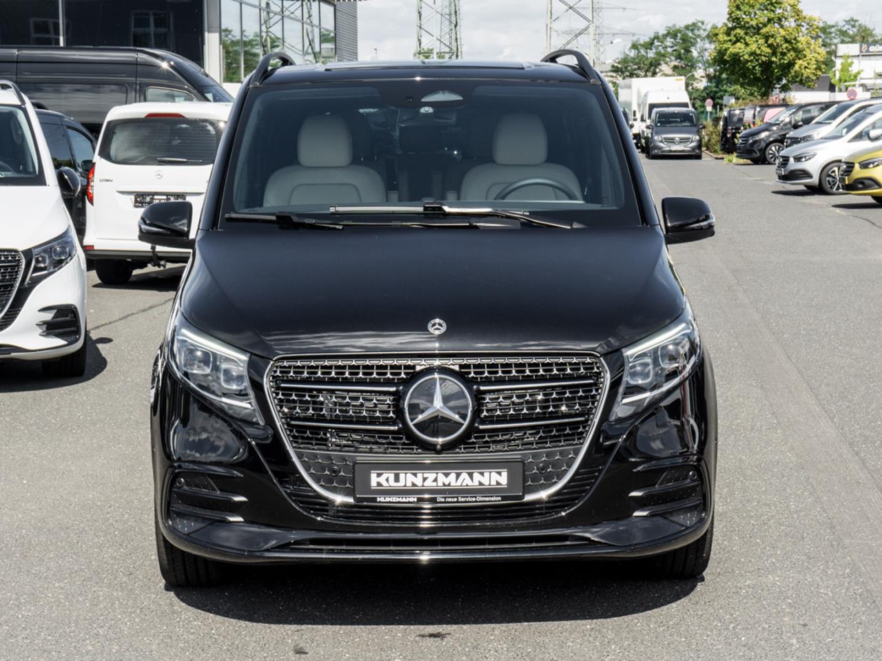Mercedes-Benz V 300 d Avantgarde lang AMG Distronic 360° AHK