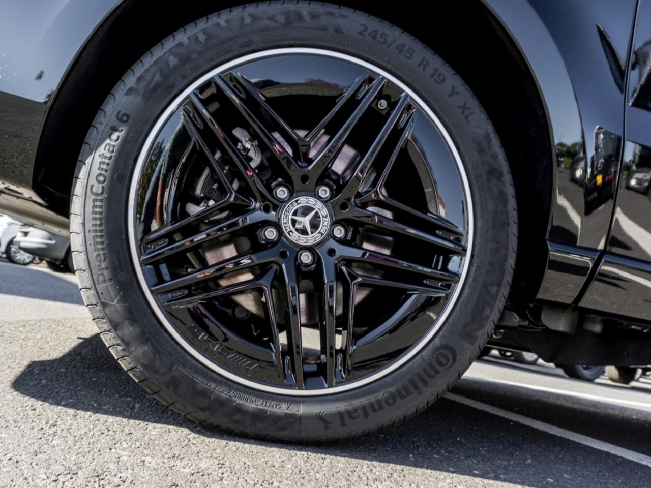 Mercedes-Benz V 300 d Avantgarde lang AMG Night Distronic 360°