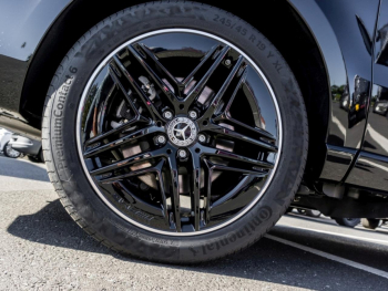 Mercedes-Benz V 300 d Avantgarde lang AMG Night Distronic 360°