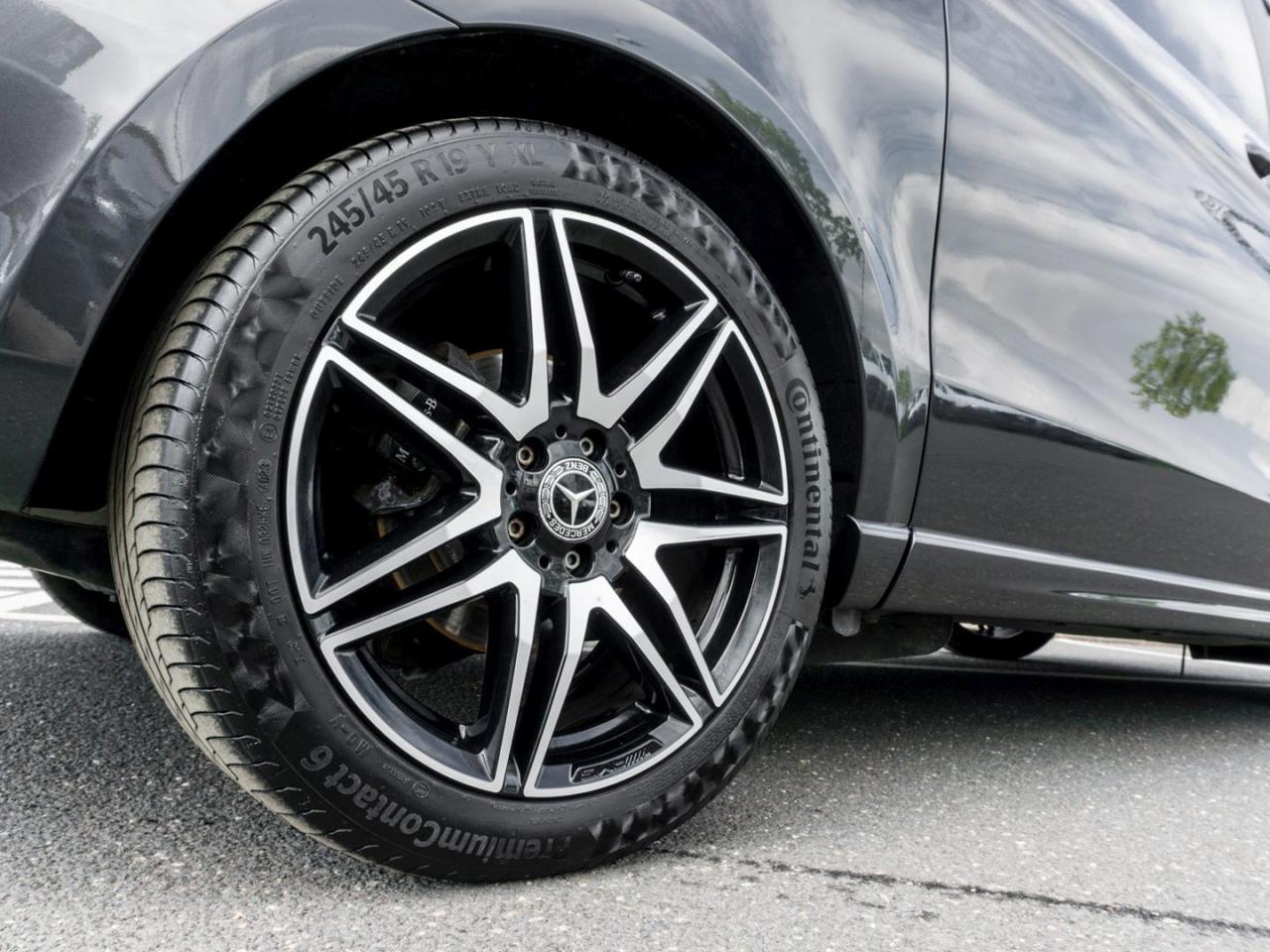 Mercedes-Benz V 300 d Edition kompakt AMG Night AHK Burmester