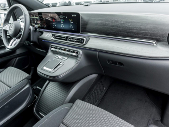 Mercedes-Benz V 300 d STYLE Lang AMG Standhzg Distronic AHK