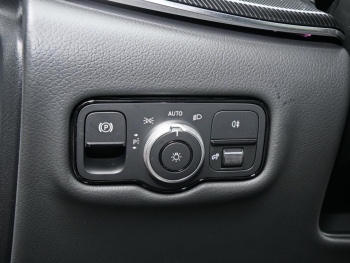 Mercedes-Benz V 300 d STYLE Lang Standhzg Distronic 360° AHK