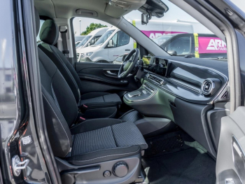 Mercedes-Benz V 300 d Style lang Panorama Standhzg Distronic