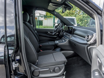 Mercedes-Benz V 300 d Style lang AMG Night Distronic 360° AHK