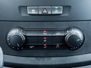 Mercedes-Benz Vito 114 CDI Kasten Lang Kamera AHK Klima SHZ