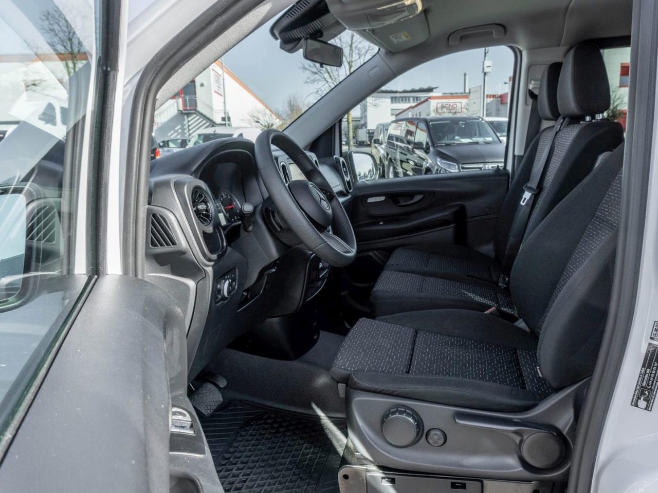 Mercedes-Benz Vito 114 CDI Tourer PRO Lang Navi Kamera